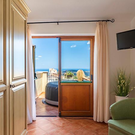 Hotel Marie Claire Ланузеи Экстерьер фото
