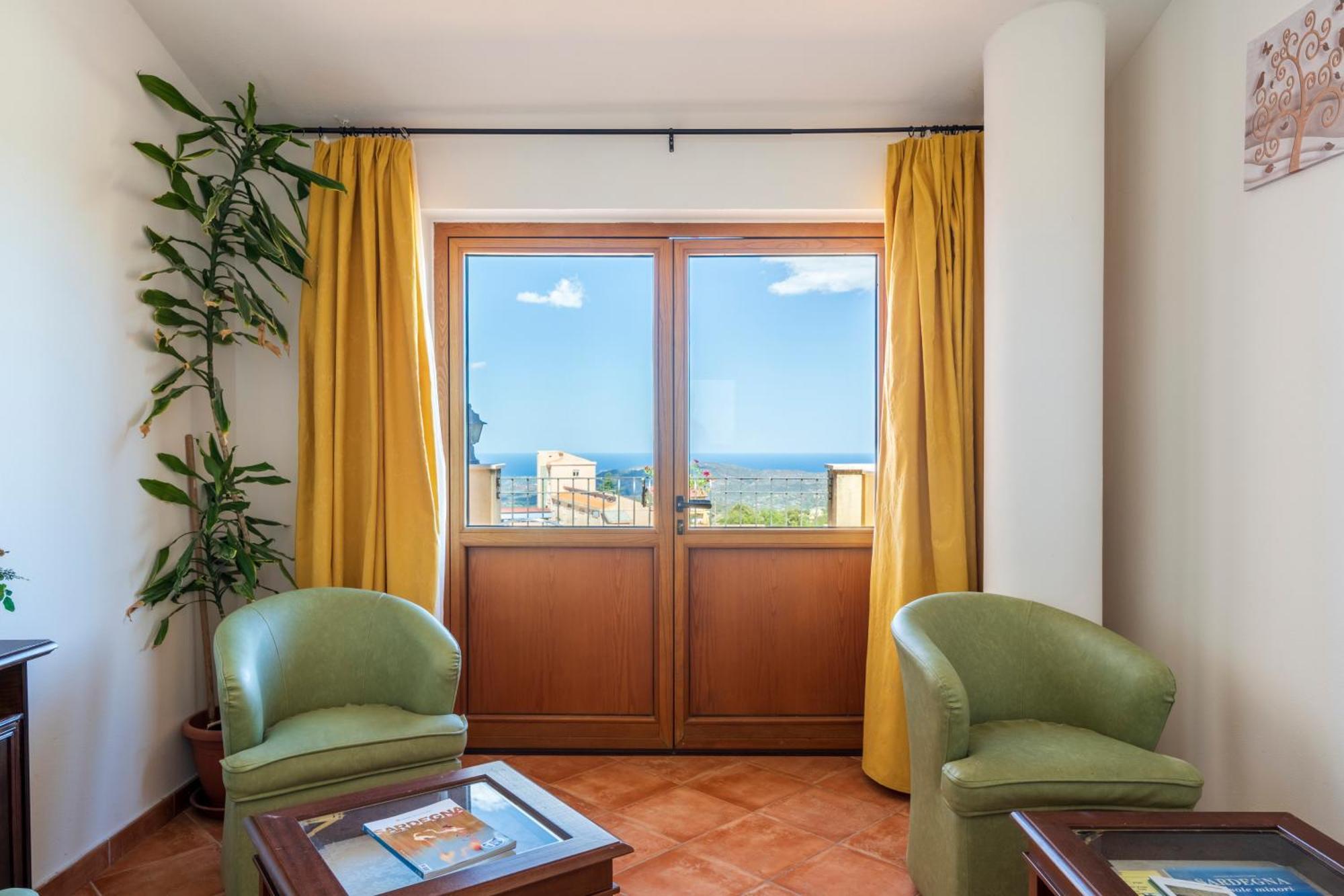 Hotel Marie Claire Ланузеи Экстерьер фото